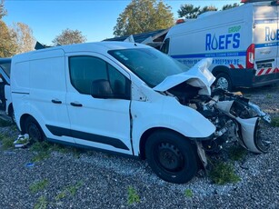 Ford Transit Connect is gecrasht