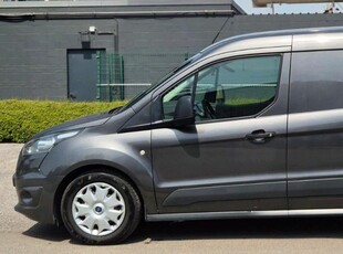 Ford transit connect Long châssis 3plcs 210mkm 6999€