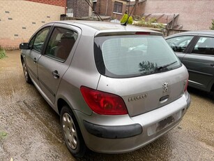 Peugeot 307 1.4 hdi climatisation 1er propriétaire