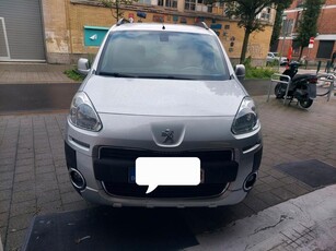 Peugeot partner 1.6 hdi 68 kw euro 5b climatisation