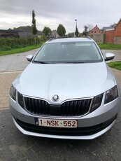 SKODA Octavia 1.6 TDI DSG