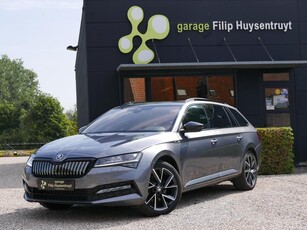 Skoda Superb IV Sportline Hybrid + Leds - Pano - Digital