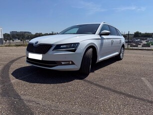 Skoda Superb sport 1.4 tsi met keuring rozeblad