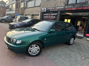 Toyota Corolla 1.4 Benzine uit 2001 met 120.000 km