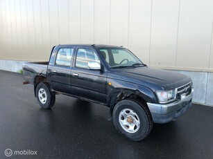 Toyota Hilux Pick-up 2.4 TD DC 4WD €5500,- +21% BTW/TAX/TV