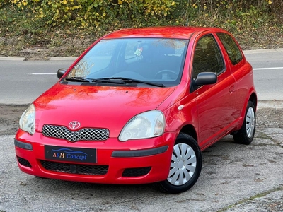 Toyota yaris 1.0 VVTI essence 2004 prête à immatriculer