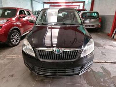 Skoda FABIA 1.2 TSI Ambiente avec demande d'immatriculation