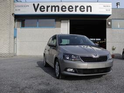 Skoda FABIA Ambition / Airco / Handsfree / Parkassist / LED