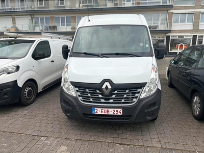 Renault master 2,300cc bj 2018