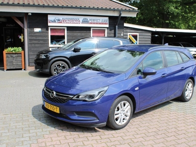 Opel Astra 1.0 Online Edition - Navigatie Airco