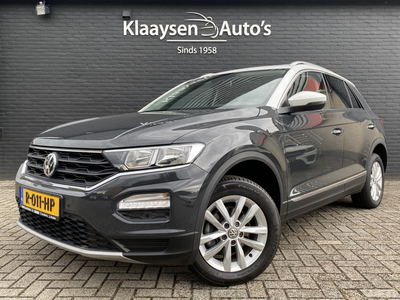 Volkswagen T-Roc 1.5 TSI Style 150 pk AUT. | 1e eigenaar | dealer onderhouden | navigatie | panoramadak | stoelverw.