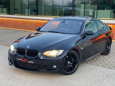 | BMW 325i 3.0 benzine | PACK M | AUTOMAAT | LEDER |