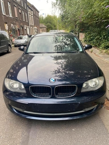 Bmw série 118diesel année 2008 avec 234.000km carpass