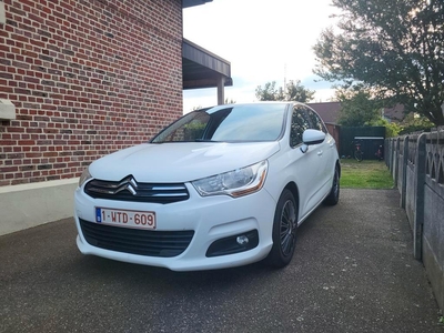 Citroen c4 1.6 i 120pk