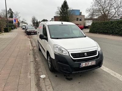 Peugeot Partner 1.6 HDI AUTOMAAT |L1H1 | CARPLAY| Airco