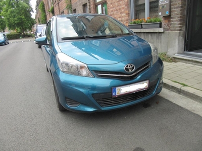 Toyota Yaris 1.3VVTI euro 5 , Airco, Navigatie