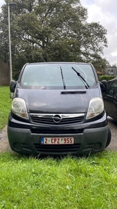 Van Opel Vivaro Diesel 2.0 Automatique prête à être immatri