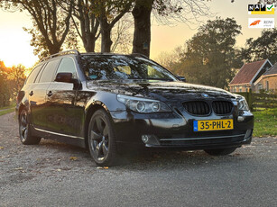 BMW 5-serie Touring 523i |Cruise control + Pano dak|