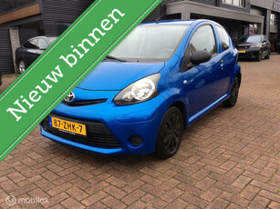 Toyota Aygo 1.0 VVT-i Comfort 3-Deurs Nap Airco Stereo CD CV