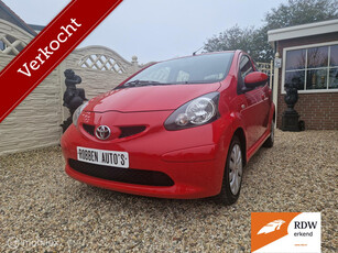 Toyota aygo red edition airco 5 deurs