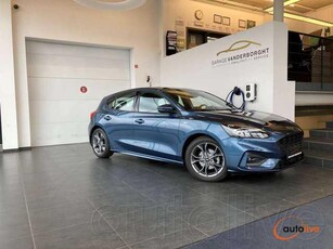 Ford Focus ST-LINE BENZINE 125PK SLECHTS 19000 KM