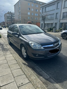 Opel Astra 1.6 benzine 2009