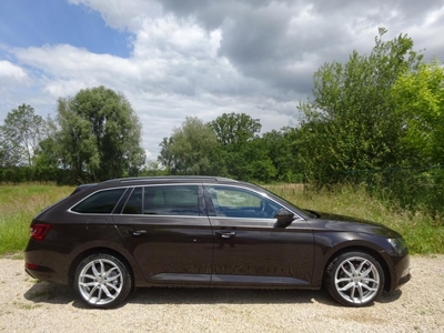 Skoda Superb Break Topwagen ! 18