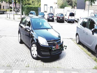 opel astra h 1.4 benzine met keuring