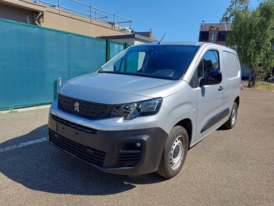 Peugeot Partner 1.5 BlueHDi L1 Light 75kW Pro