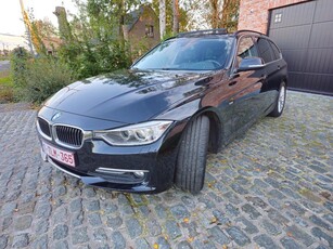 BMW F31 - F30 - 320D - Luxury