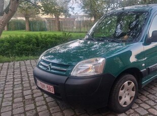 Citroen Berlingo 1.4 Benzine Bj 2004 139000km