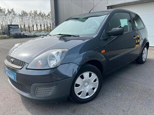 Ford Fiësta 1.3i Benzine 2007 slechts *050.000KM*! GEKEURD