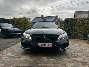 Mercedes E220 / FULL OPTIE / PANO / AMG PACK / AUTOMAAT