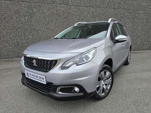 Peugeot 2008 1.2i PureTech Style AIRCO/GPS/PDC/CRUISE...