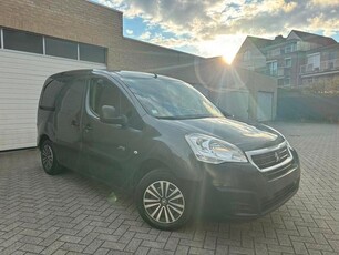 Peugeot Partner | 12 Maanden Garantie | 71Dkm |Benzine|2017|