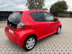 Toyota aygo 1.0 benzine jaar 2011 euro euro 5