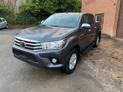 Toyota Hilux 2.4 D4D *Parfait état* *30.000€+TVA*