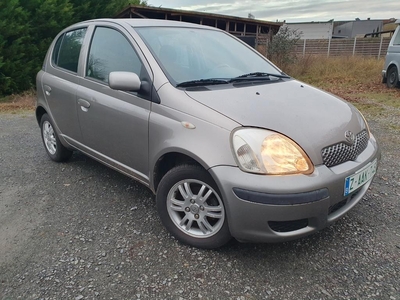 Toyota Yaris 1.0 bwjr 2003