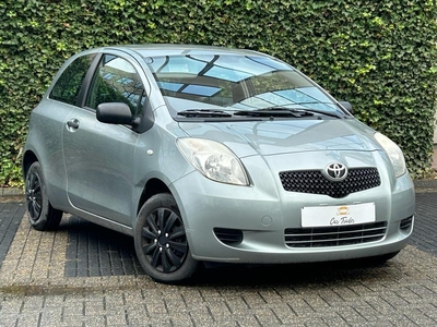 Toyota Yaris 1.0i VVT-i Luna // 72.162 km