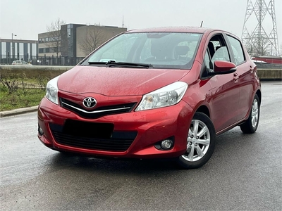 Toyota Yaris 1.3 Benzine //5 Deurs Airco//