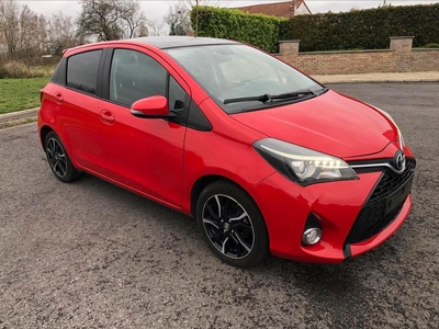 Toyota yaris 1.3vvt-i gps je panocamera 1e hand klaar voor