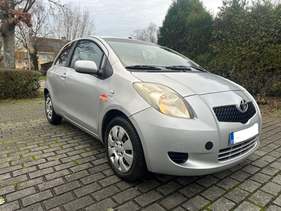 TOYOTA YARIS 1.4 DIESEL D4-D MET AIRCO GEKEURD IS KLAAR