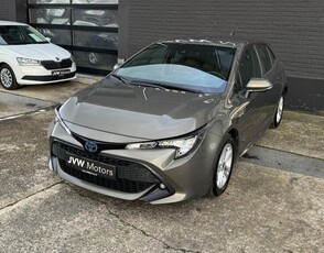 Toyota Corolla 1.8i Hybrid * 73918km * E-CVT * CarPlay * Cam