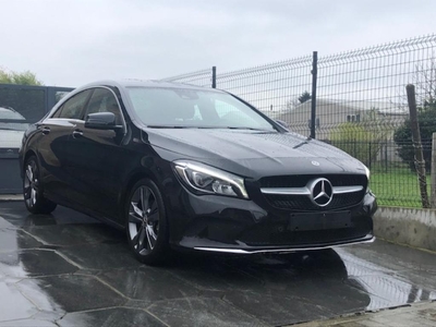 Mercedes CLA 180 Benzine * Slechts 21588 Km !!!