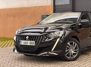 Peugeot 208 1.2i 12 maanden garantie - Carplay