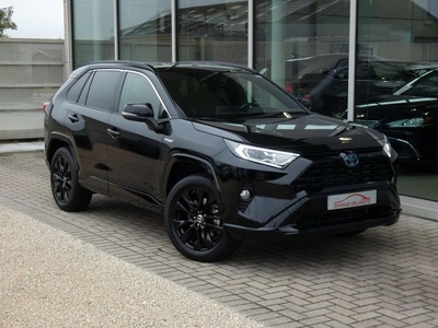 Toyota RAV4 HYBRID Black Edition +Half LEDER +360camera