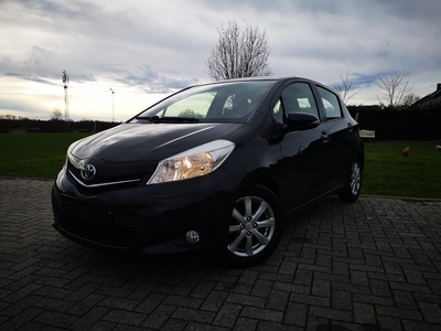 Toyota Yaris 1.0 V-Vti 1.0 69 ch 5p airco jantes alu