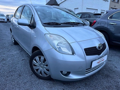 Toyota Yaris 1.3i VVT-i 16v Kool MMT (bj 2007)