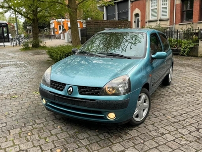 Renault Clio 1.2 benzine EURO4 99.000 km/2002