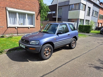 Toyota rav4 108.500km origineel carpas en keuring mogelijk